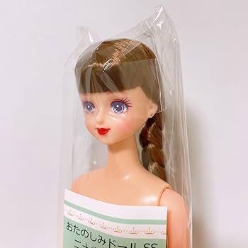 リカちゃんキャッスル おたのしみドール 二十歳ジェニー シルバー Amazon | リ力ちゃんキャッスル ジェニー おたのしみドール 二十